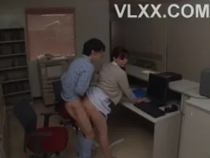 Gặp lại cháu gái sau nhiều năm, dù đã dậy thì nhưng âm đạo vẫn sữa đặc nghịch như xưa